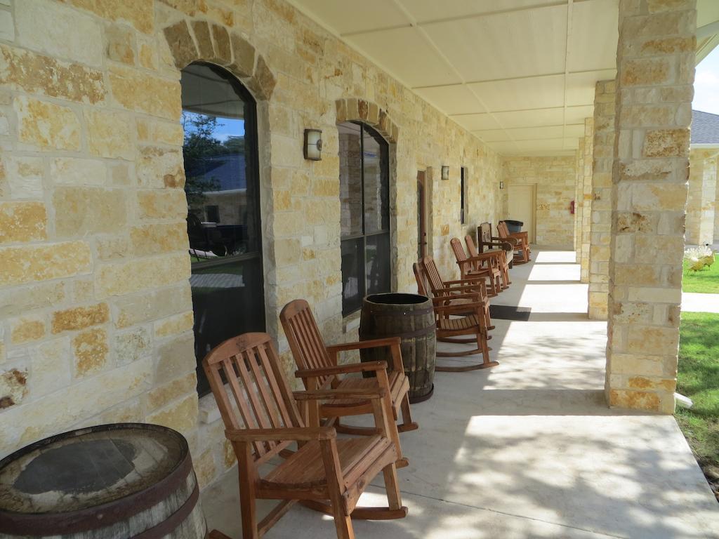 Hotel Texas Cuero Exterior photo