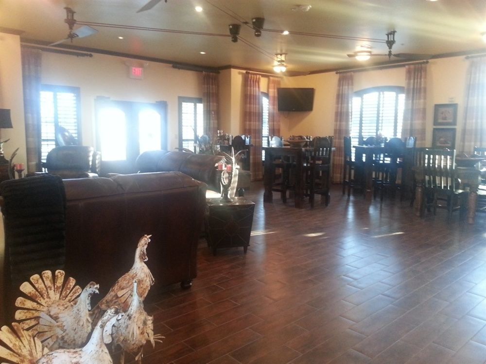 Hotel Texas Cuero Exterior photo